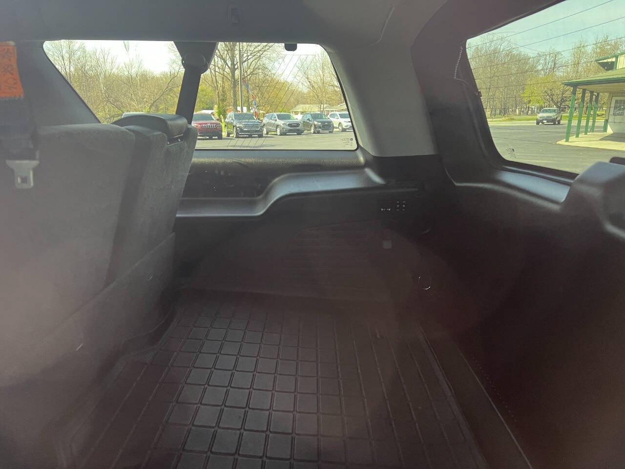 Used 2019 GMC Yukon XL SLT AWD/4WD image 17