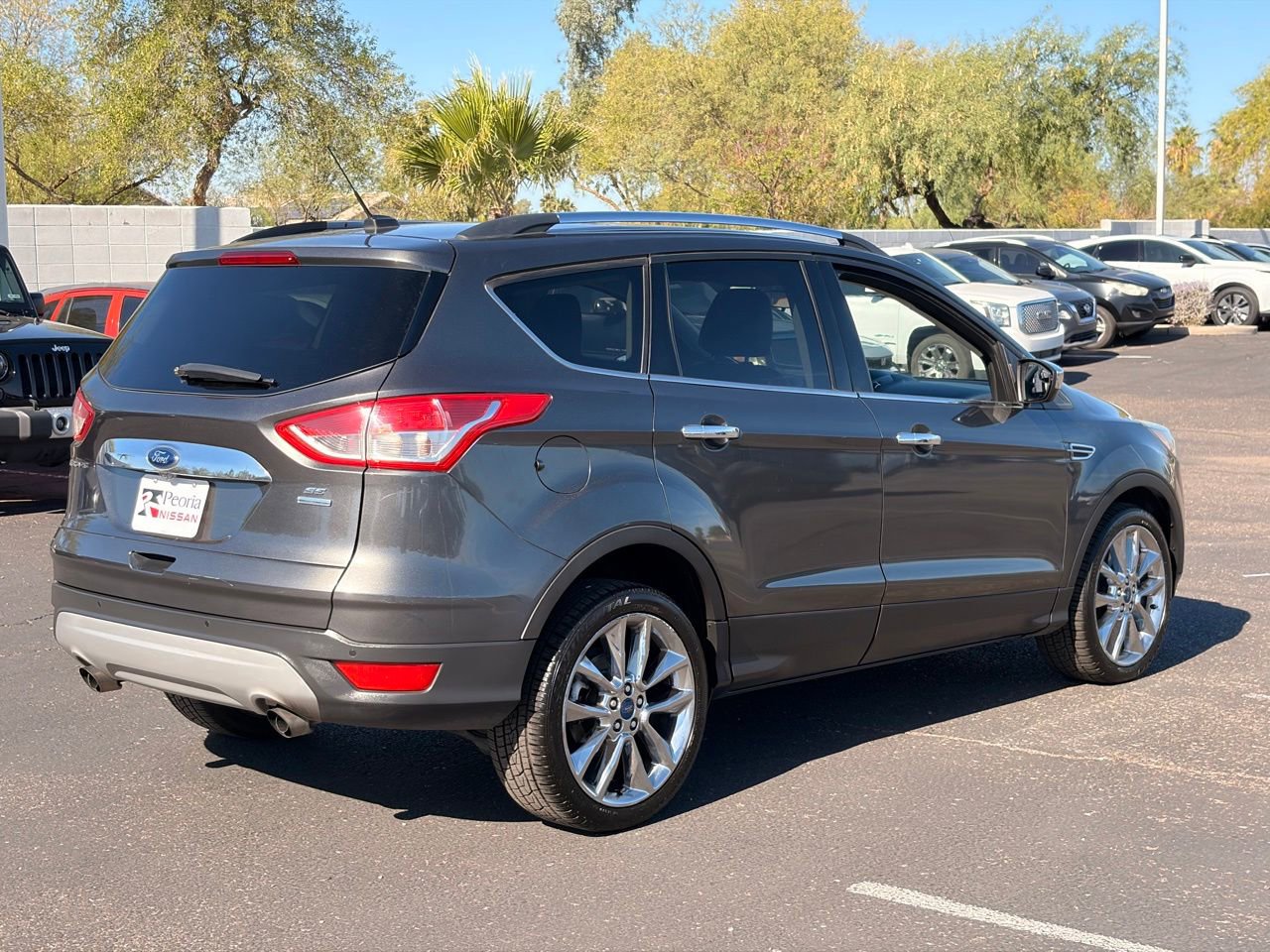 Used 2015 Ford Escape SE w/ SE Chrome Package AWD/4WD image 6
