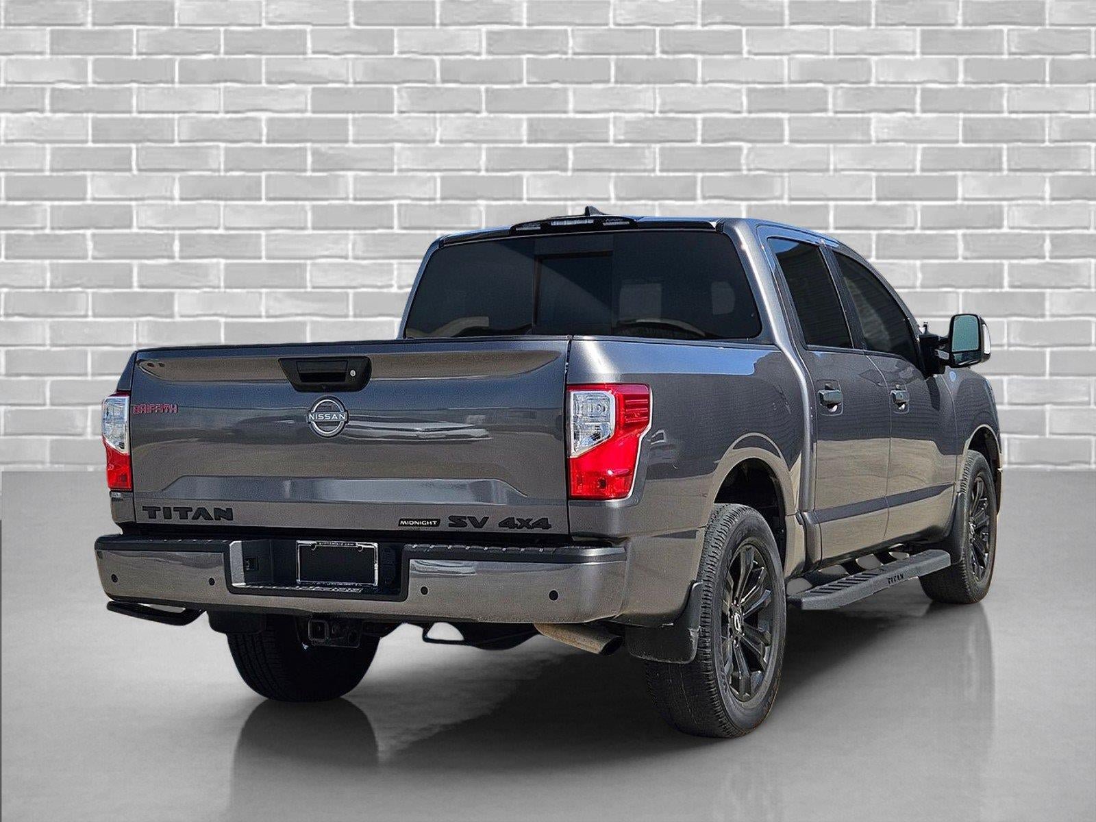 Used 2024 Nissan Titan SV w/ SV Convenience Package AWD/4WD image 5