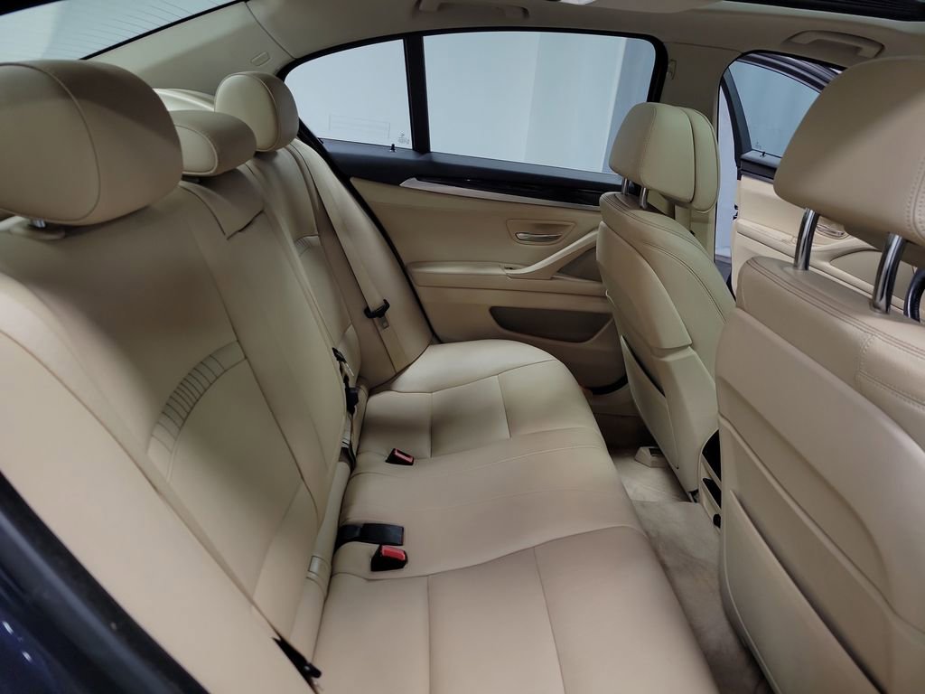 Used 2014 BMW 535i xDrive Sedan image 24