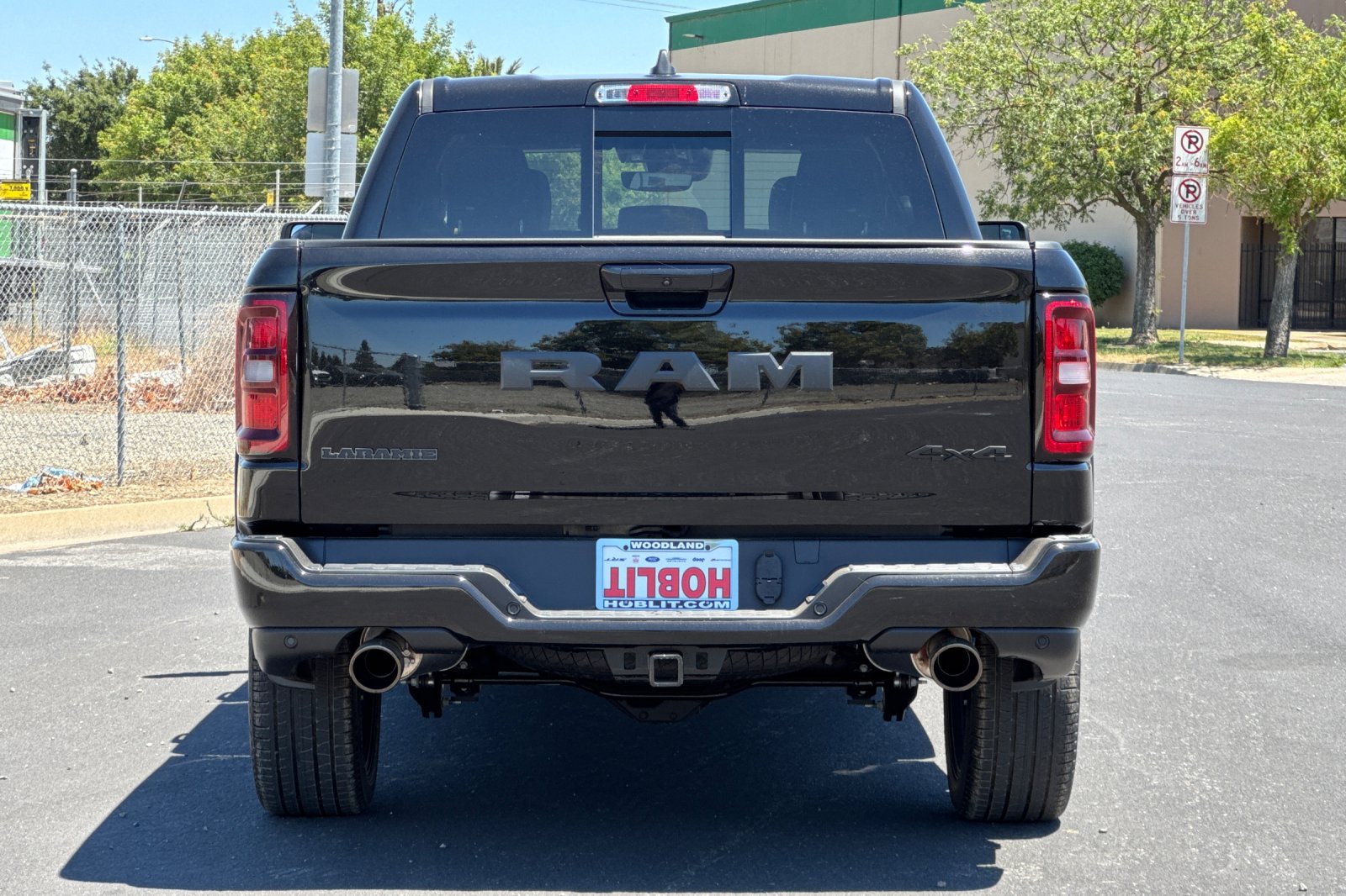 New 2026 RAM 1500 Laramie w/ Night Edition AWD/4WD image 4
