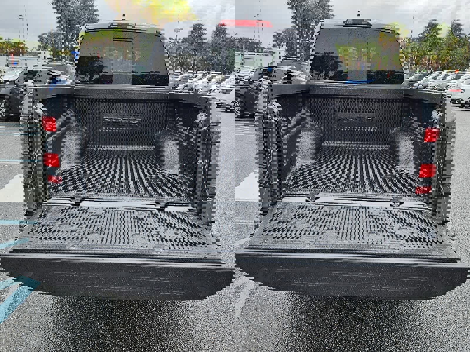 New 2026 Nissan Frontier SV image 6