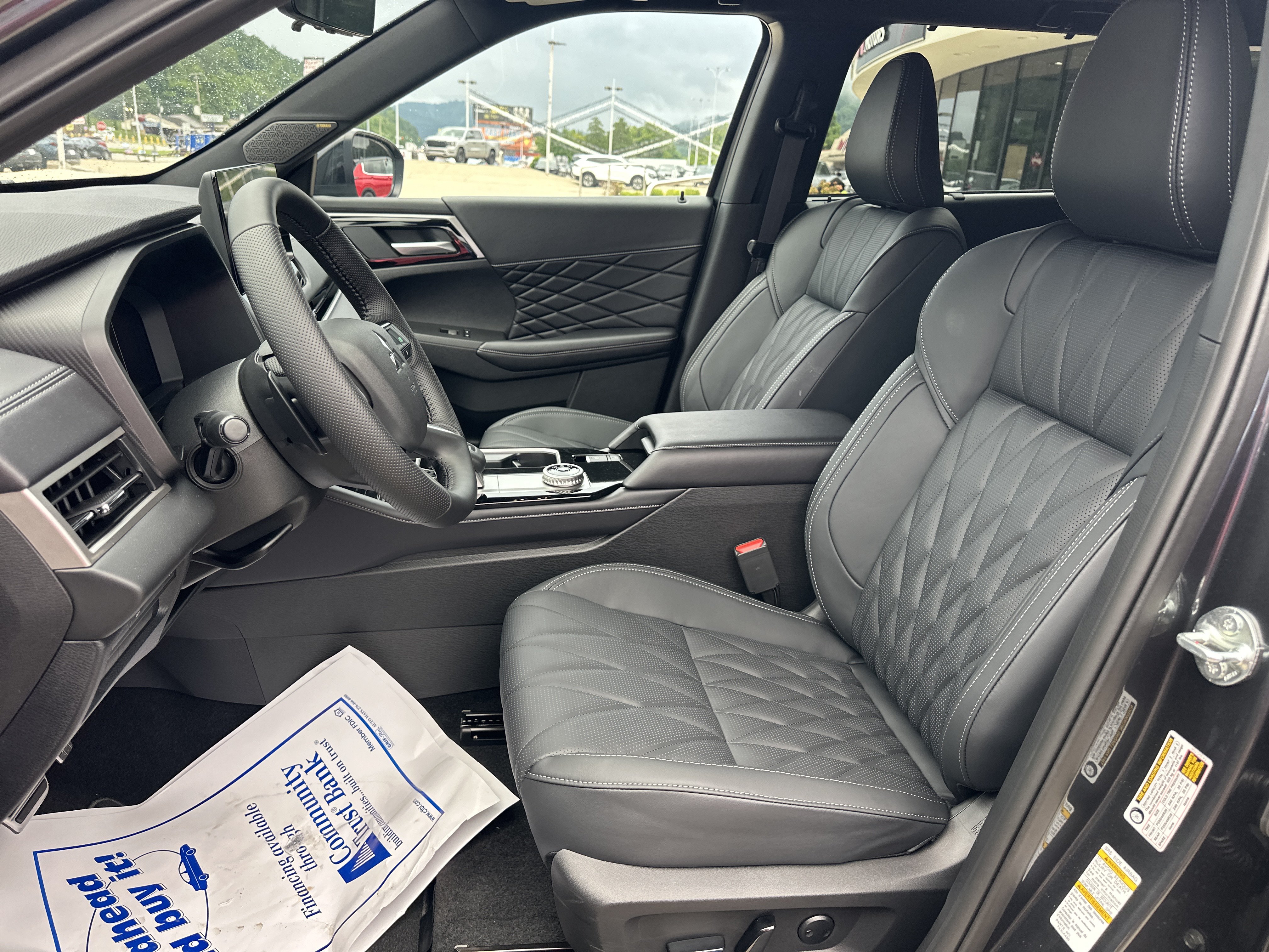 New 2026 Mitsubishi Outlander SEL Black Edition AWD/4WD image 22