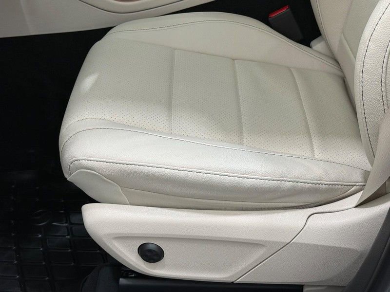 New 2025 Mercedes-Benz GLE 450e 4MATIC image 17