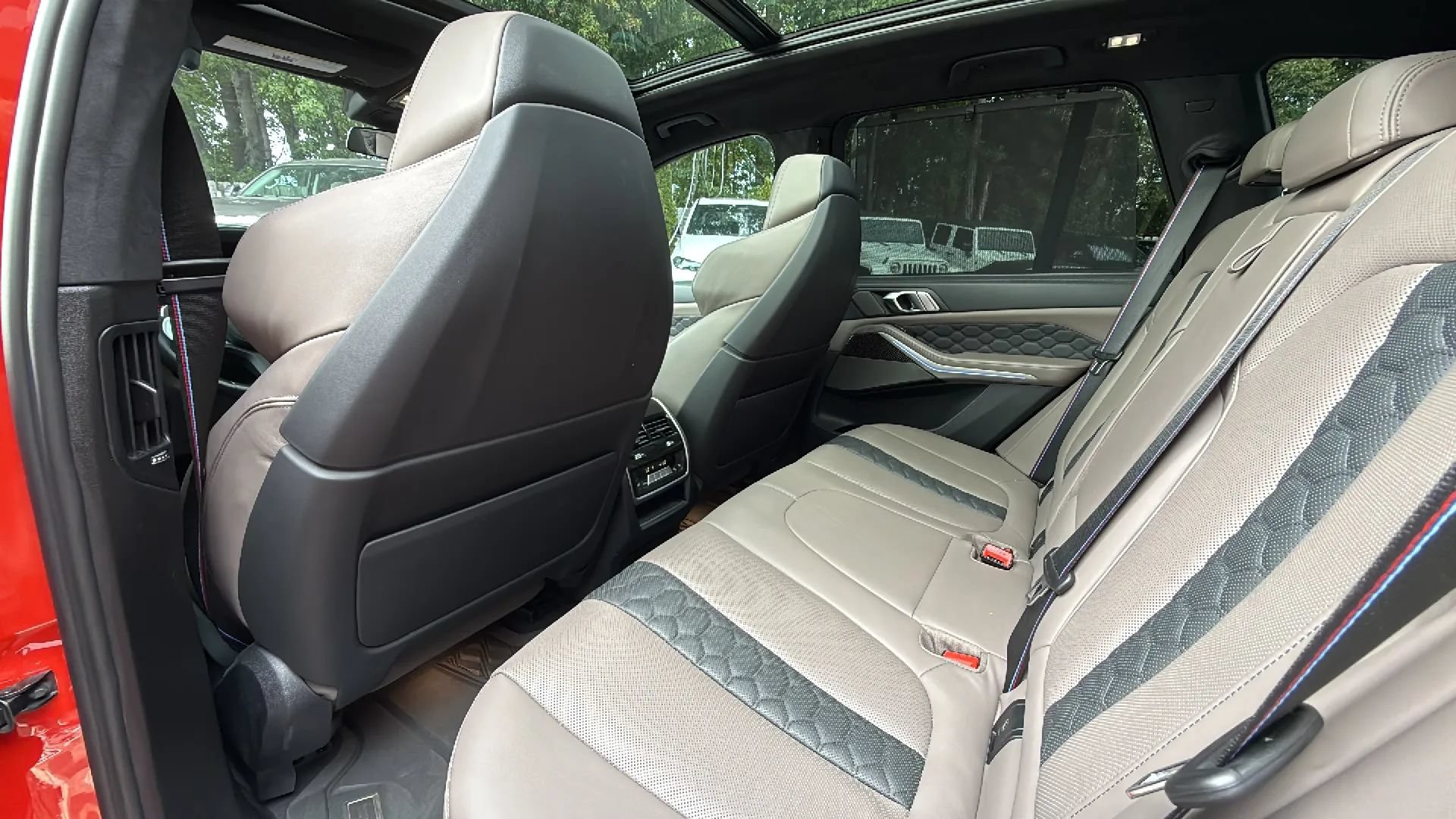 Used 2023 BMW X5 M w/ Competition Package AWD/4WD image 26