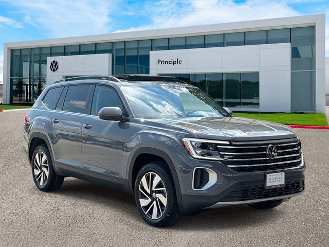 New 2026 Volkswagen Atlas SE image 2