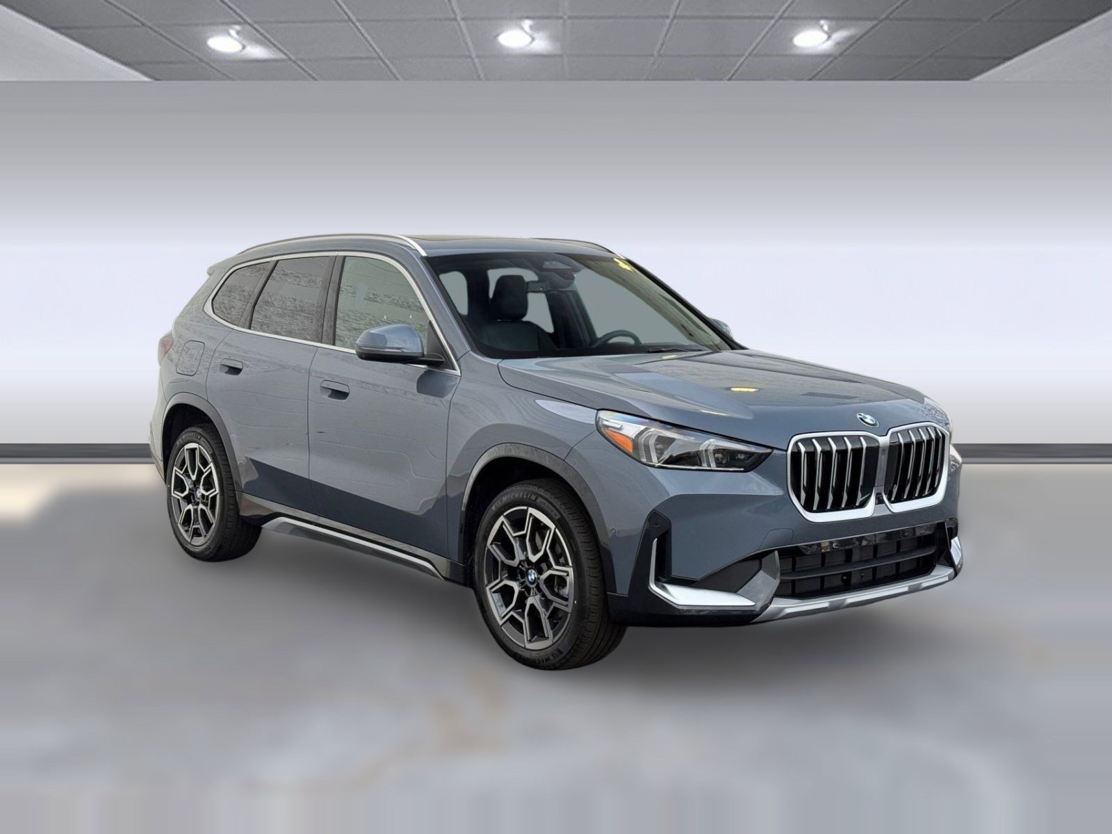 Used 2026 BMW X1 xDrive28i image 6