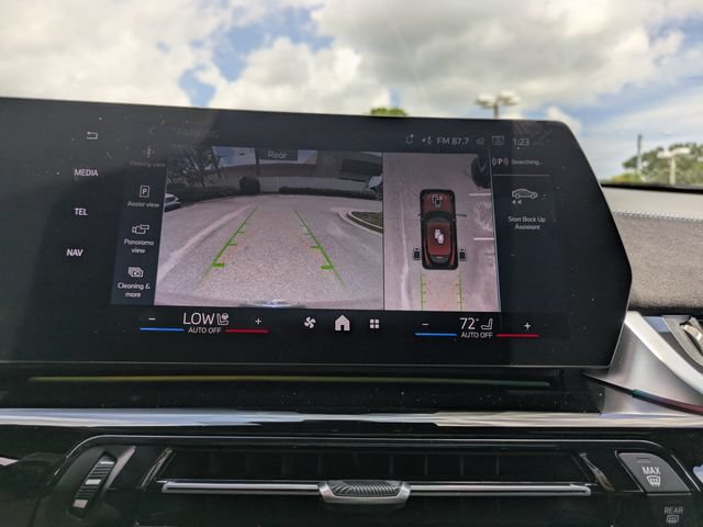 New 2026 BMW X2 xDrive28i w/ Technology Package AWD/4WD image 22