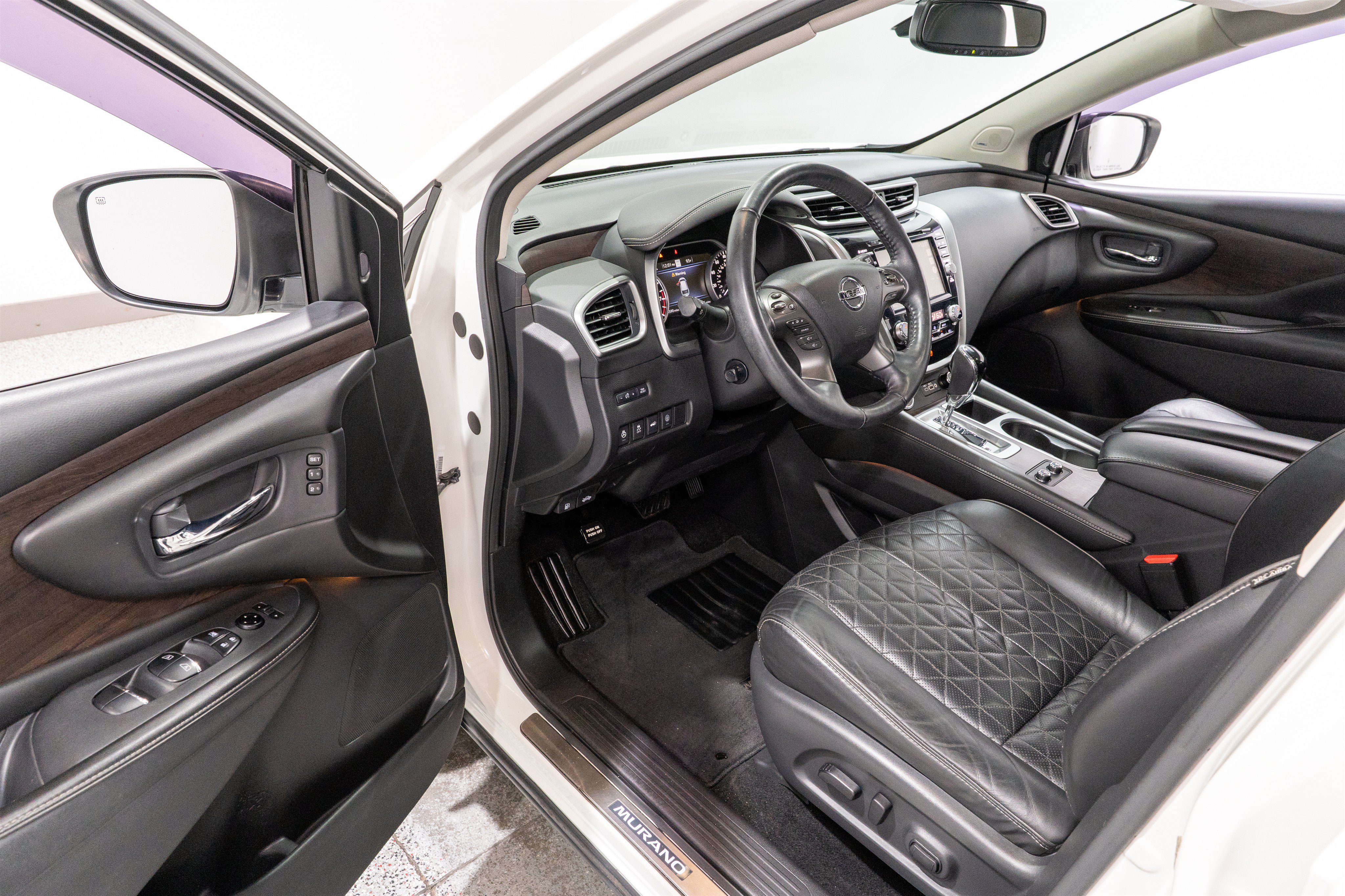 Used 2020 Nissan Murano Platinum AWD/4WD image 12