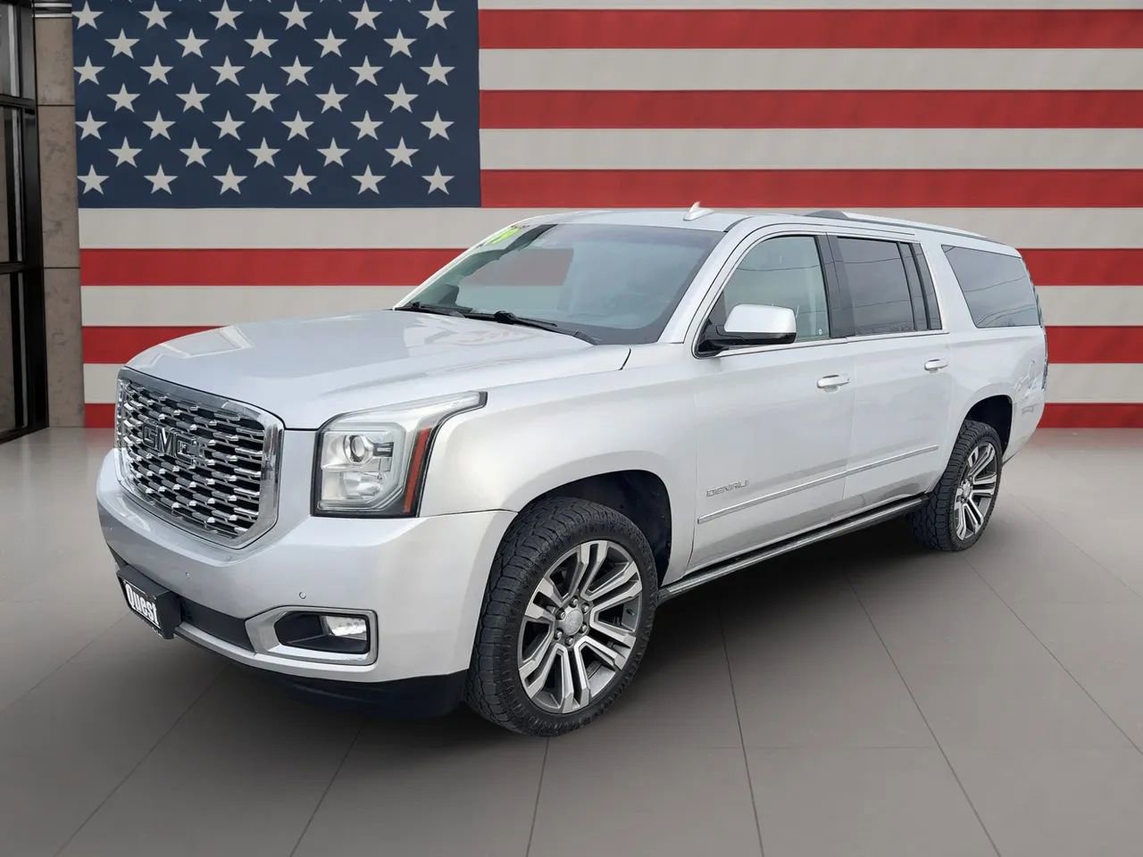 Used 2020 GMC Yukon XL Denali w/ Open Road Package image 7