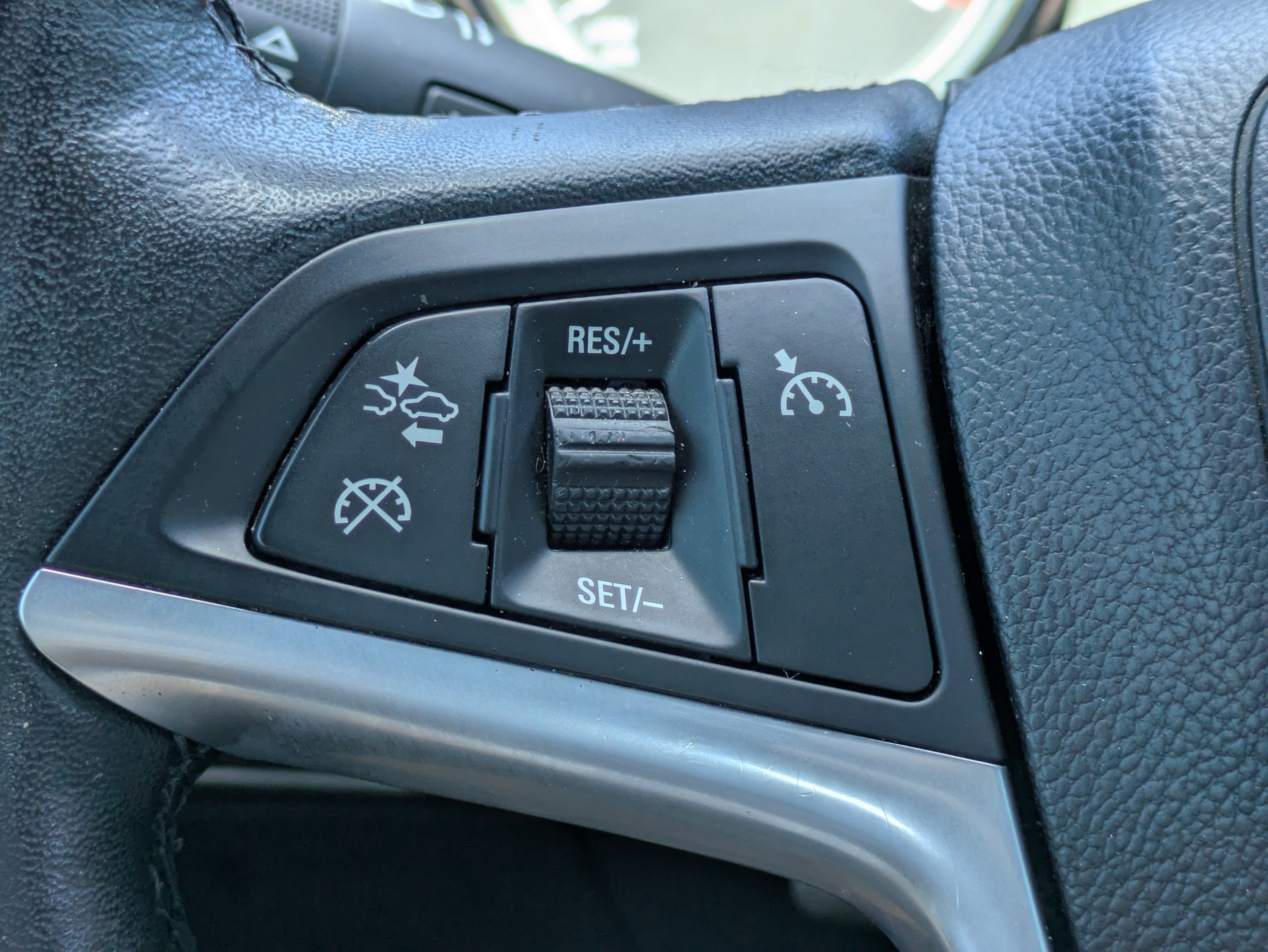 Used 2016 Buick Cascada Premium FWD image 21