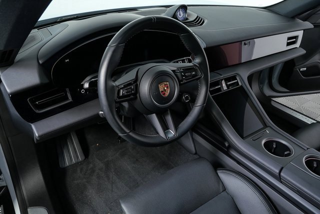 Certified 2025 Porsche Taycan image 4