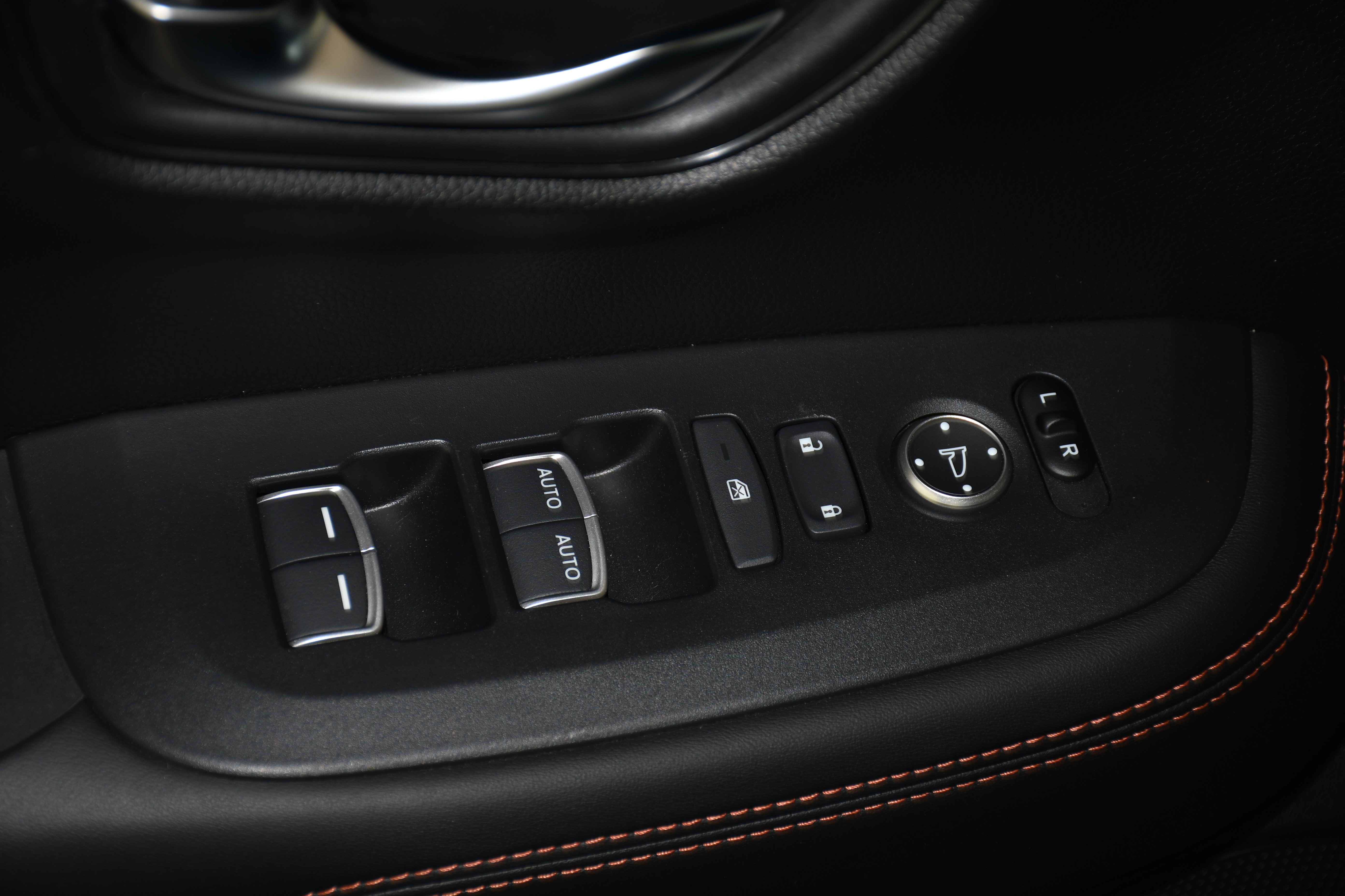 Used 2023 Honda HR-V Sport image 10