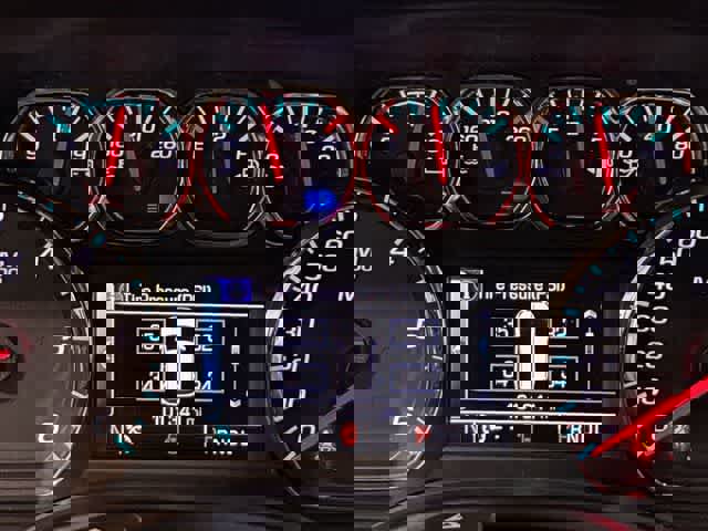 Used 2017 GMC Yukon SLE image 34