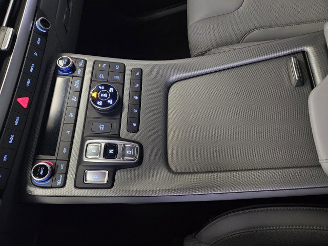 Used 2025 Hyundai Palisade SEL AWD/4WD image 28