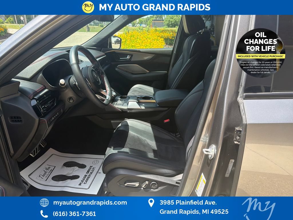 Used 2022 Acura MDX A-Spec AWD/4WD image 9