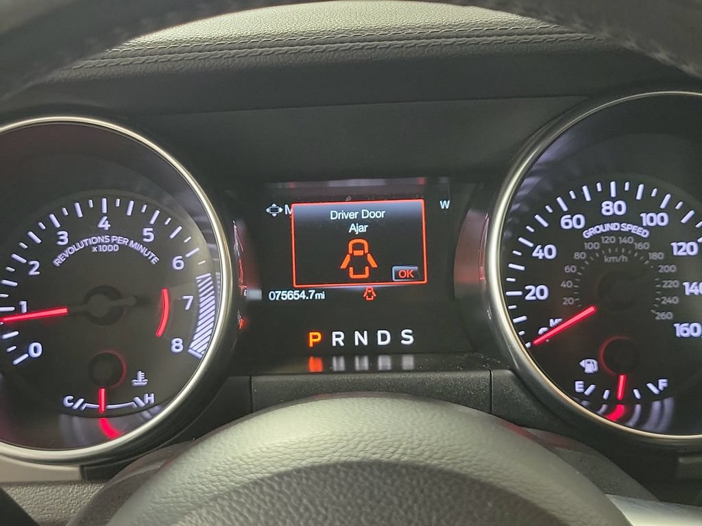 Used 2019 Ford Mustang Premium RWD image 24