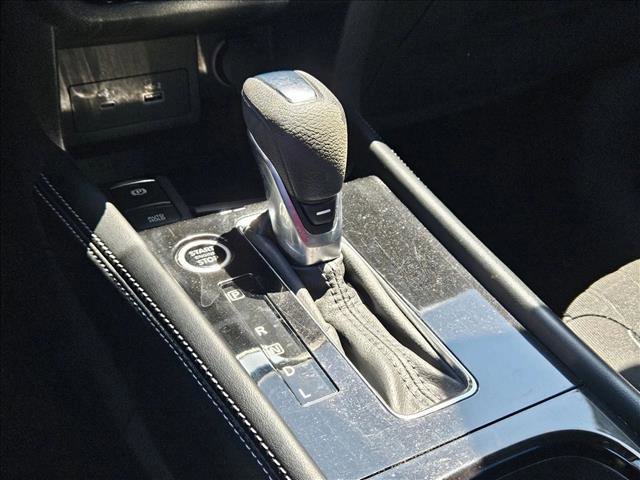 Used 2022 Nissan Kicks SV FWD image 14