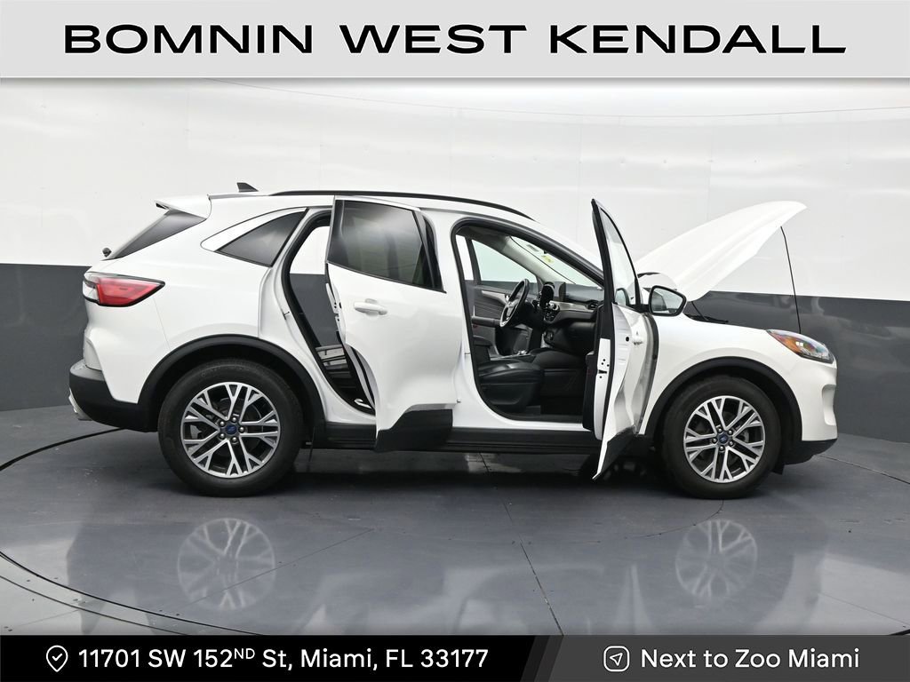 Used 2021 Ford Escape SEL w/ Technology Package image 29