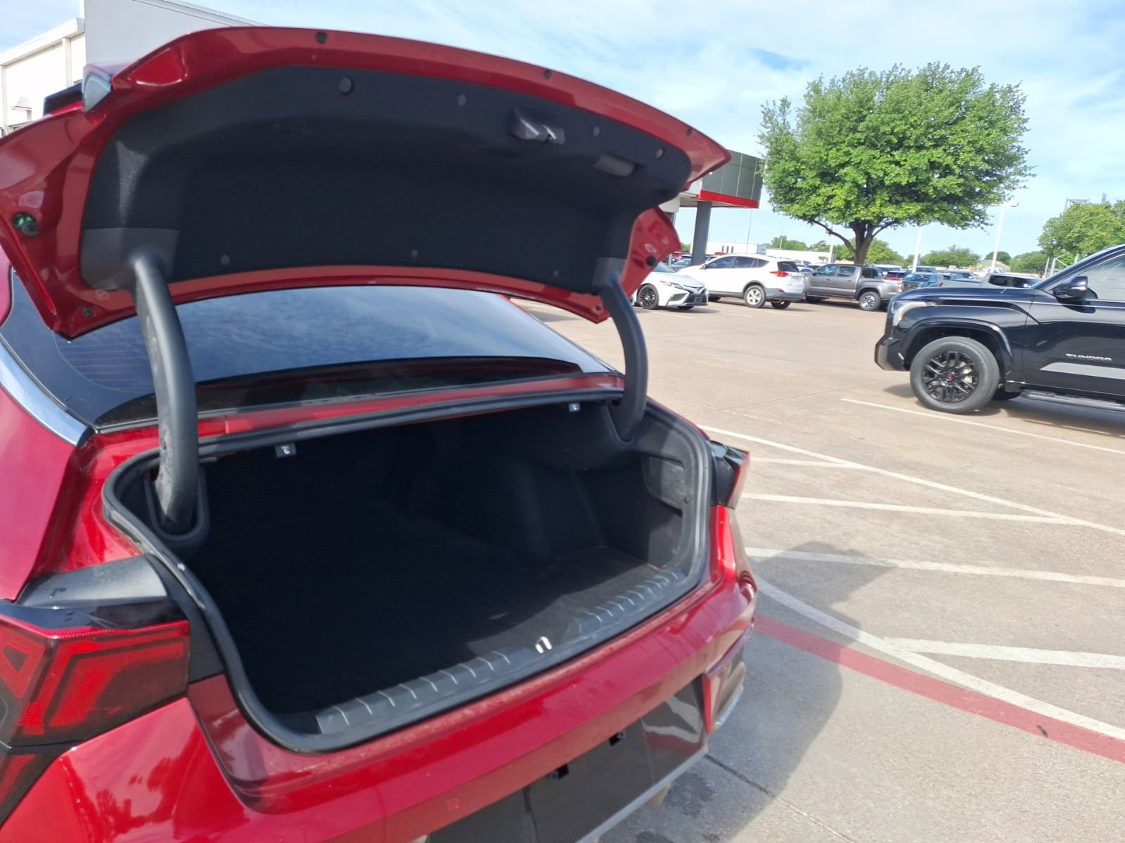 Used 2025 Kia K5 GT w/ GT1 Package image 28