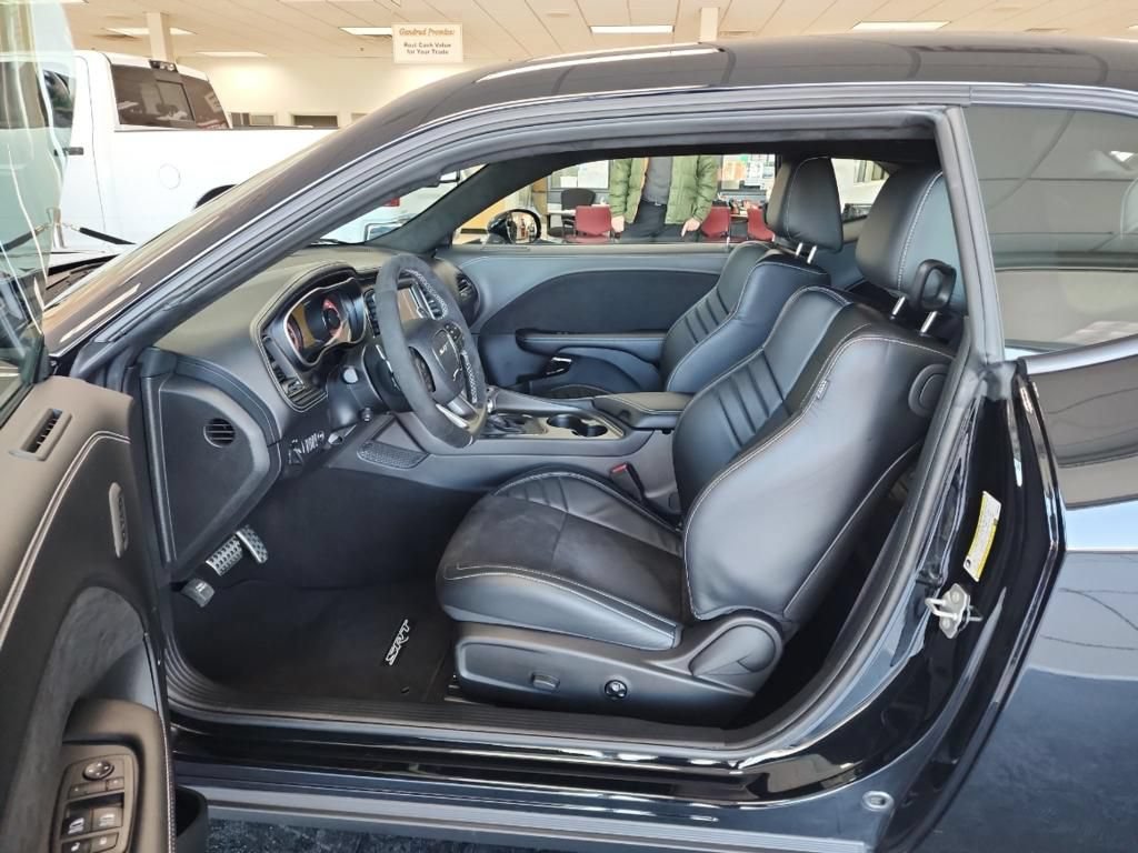 Used 2023 Dodge Challenger SRT Hellcat Redeye RWD image 12
