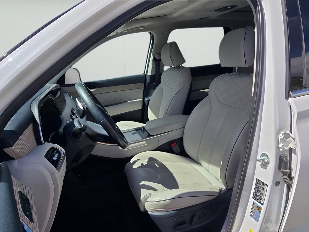Used 2022 Hyundai Palisade Calligraphy image 10