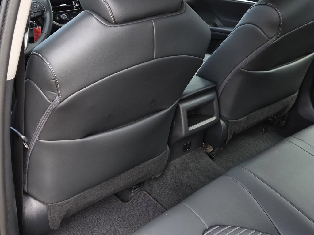 Used 2023 Toyota Camry SE FWD image 27