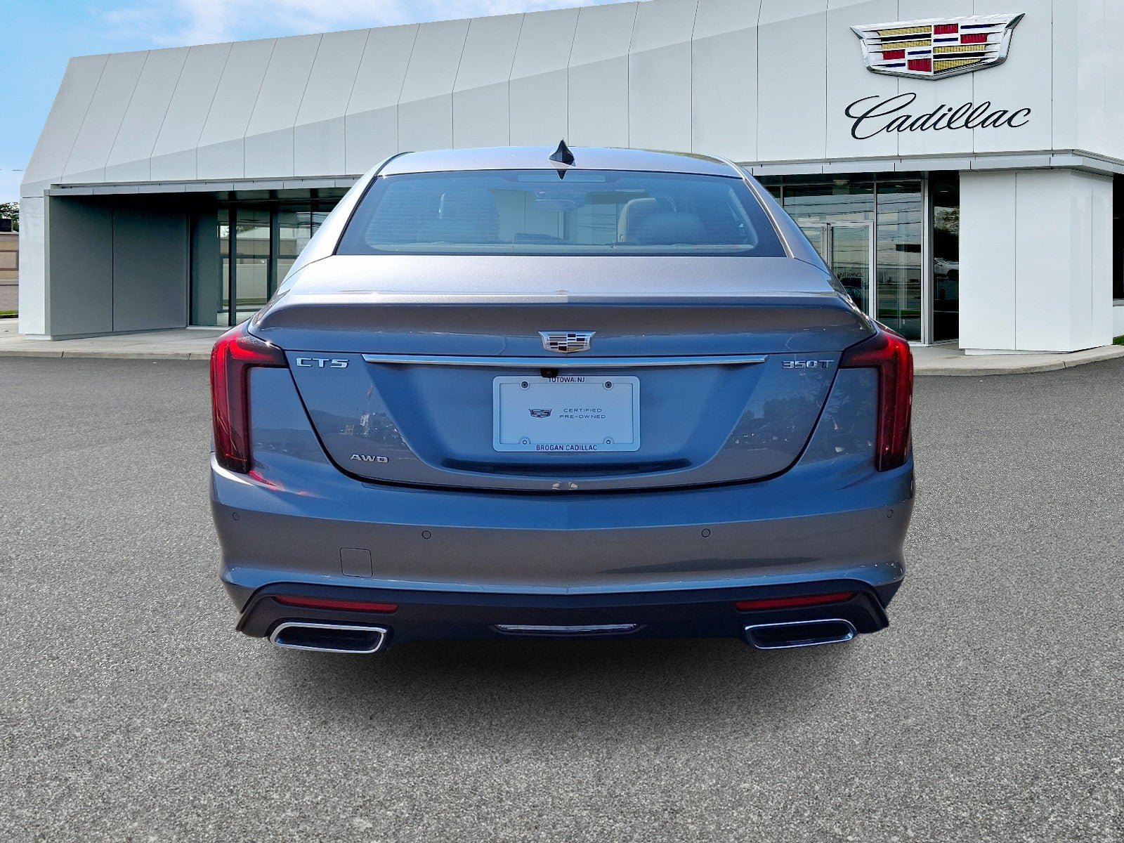 Certified 2022 Cadillac CT5 Premium Luxury AWD/4WD image 4