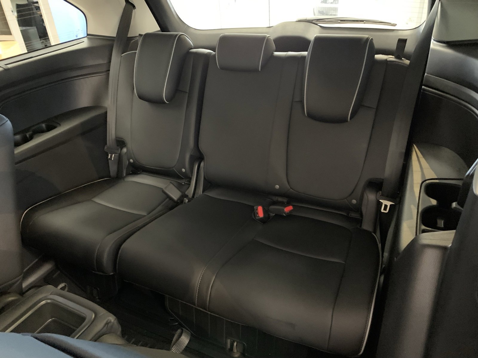 New 2026 Honda Odyssey Touring image 37