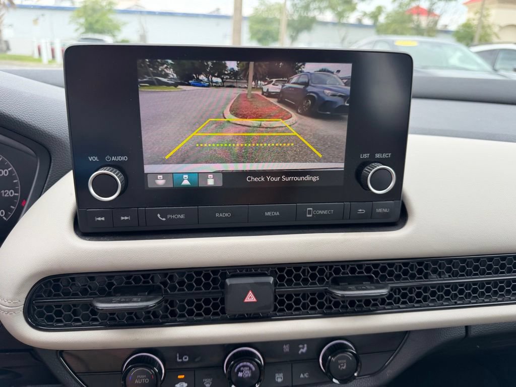 Used 2023 Honda HR-V LX image 29