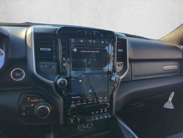 Used 2024 RAM 2500 Big Horn w/ Sport Appearance Package image 10