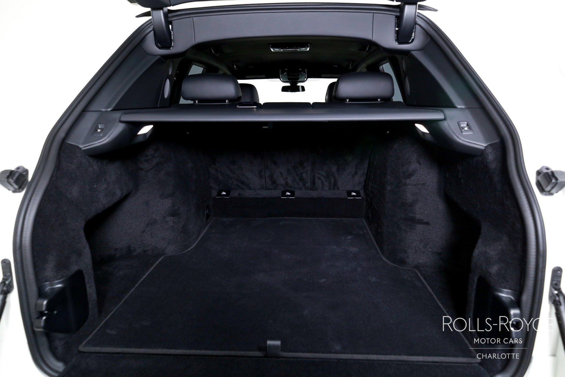 New 2026 Rolls-Royce Cullinan AWD/4WD image 25