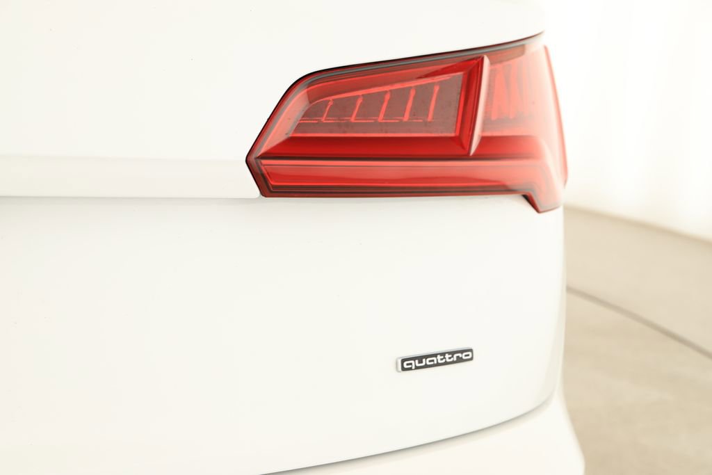 Used 2020 Audi Q5 2.0T Premium Plus image 30