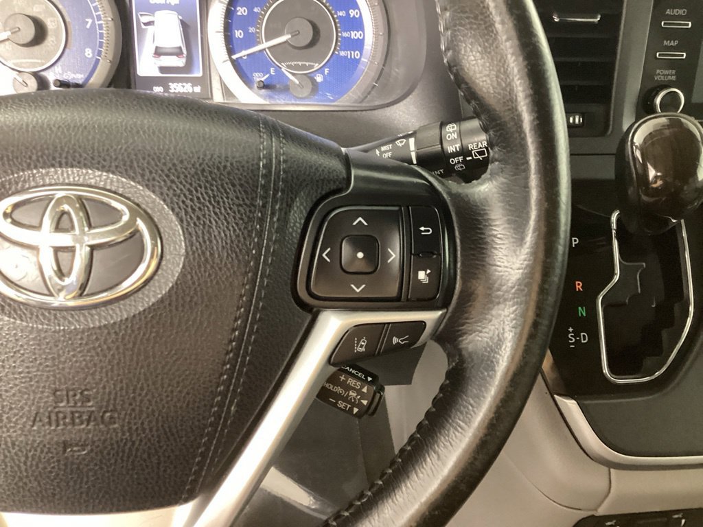 Used 2020 Toyota Sienna XLE FWD image 15