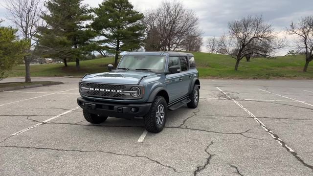 Used 2025 Ford Bronco Badlands image 42