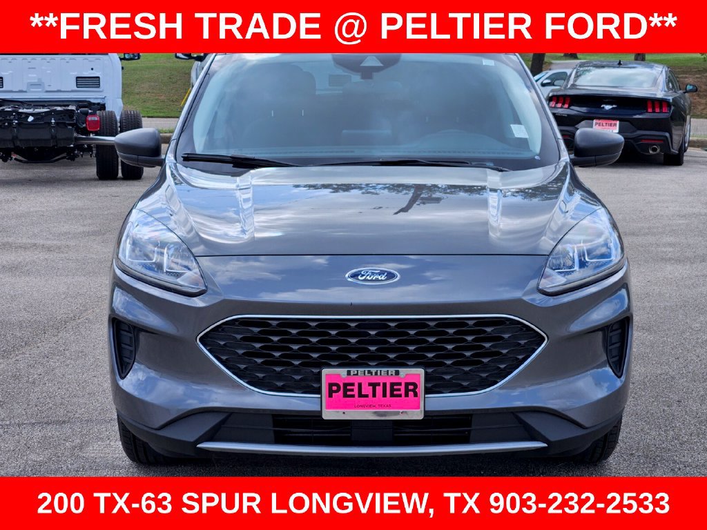 Used 2022 Ford Escape SE w/ Convenience Package FWD image 2