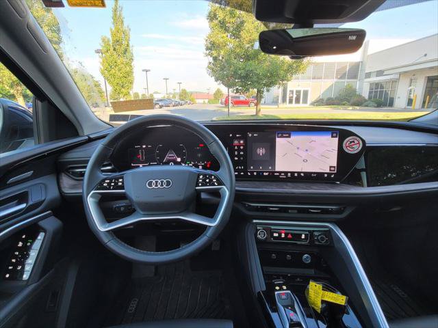 Used 2025 Audi Q5 Premium Plus w/ Premium Plus AWD/4WD image 22