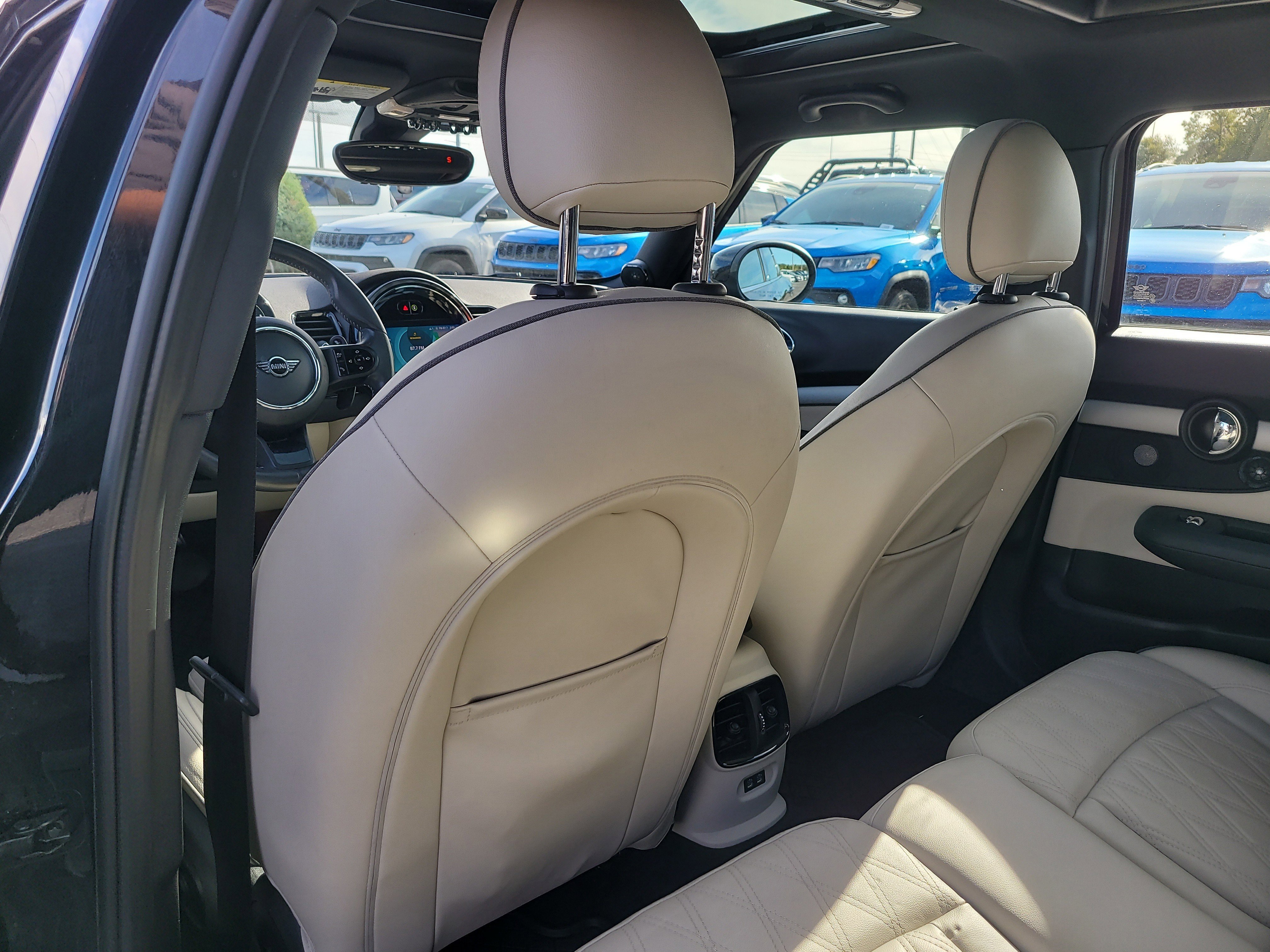 Used 2023 MINI Cooper Clubman S image 12