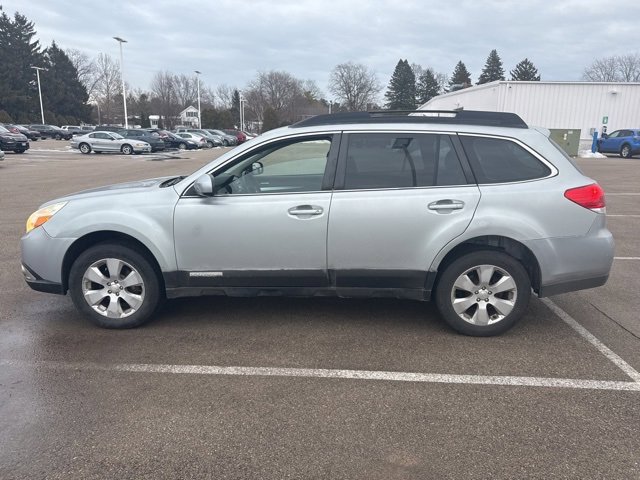 Used 2012 Subaru Outback 2.5i w/ Alloy Wheel Pkg image 11