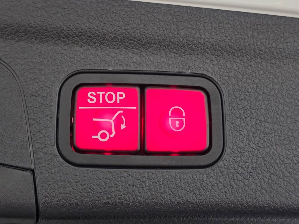 Used 2023 Mercedes-Benz GLE 350 4MATIC image 22