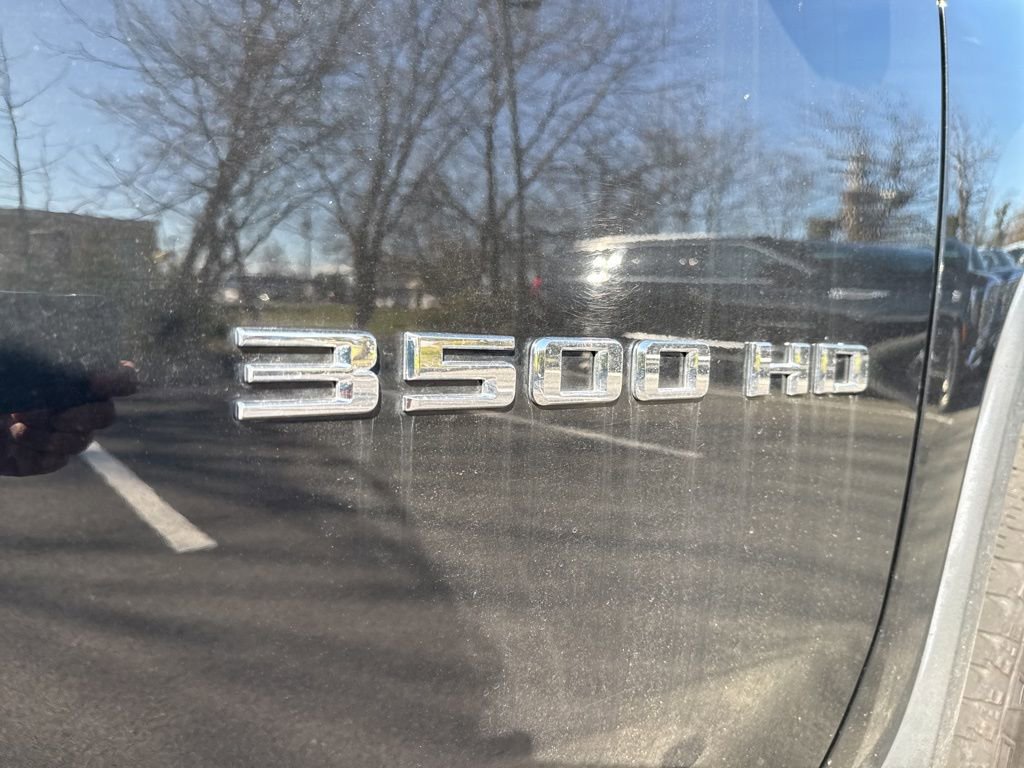 Used 2024 Chevrolet Silverado 3500 LTZ image 9