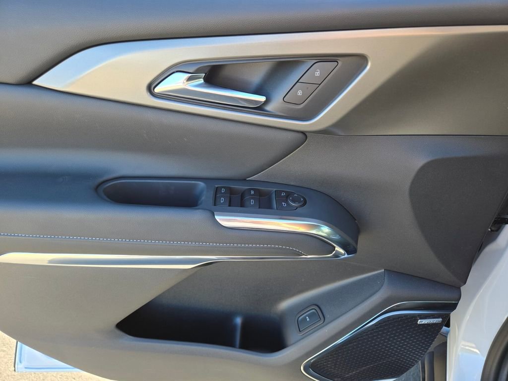 New 2026 Chevrolet Traverse LT w/ Enhanced Driving Package FWD image 10