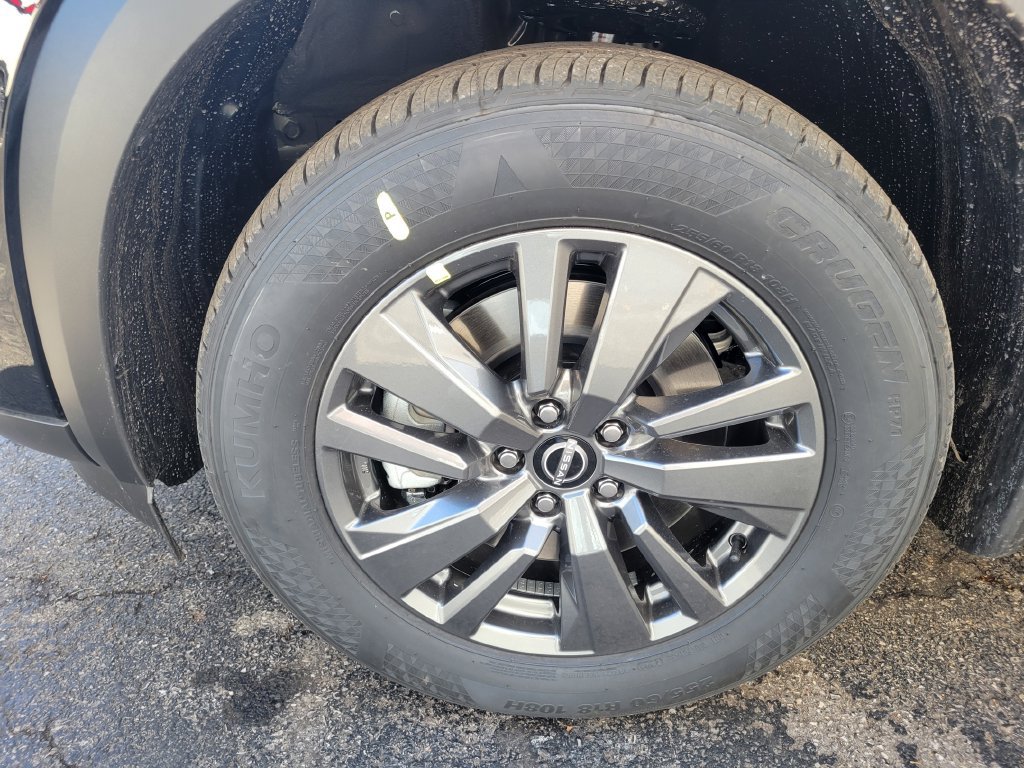 New 2026 Nissan Pathfinder SV w/ Cargo Package AWD/4WD image 11