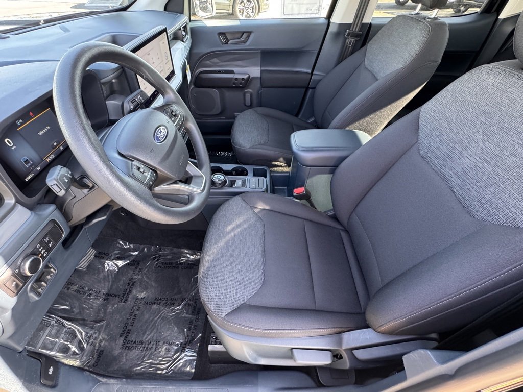 Used 2025 Ford Maverick XL w/ 4K Tow Package image 17