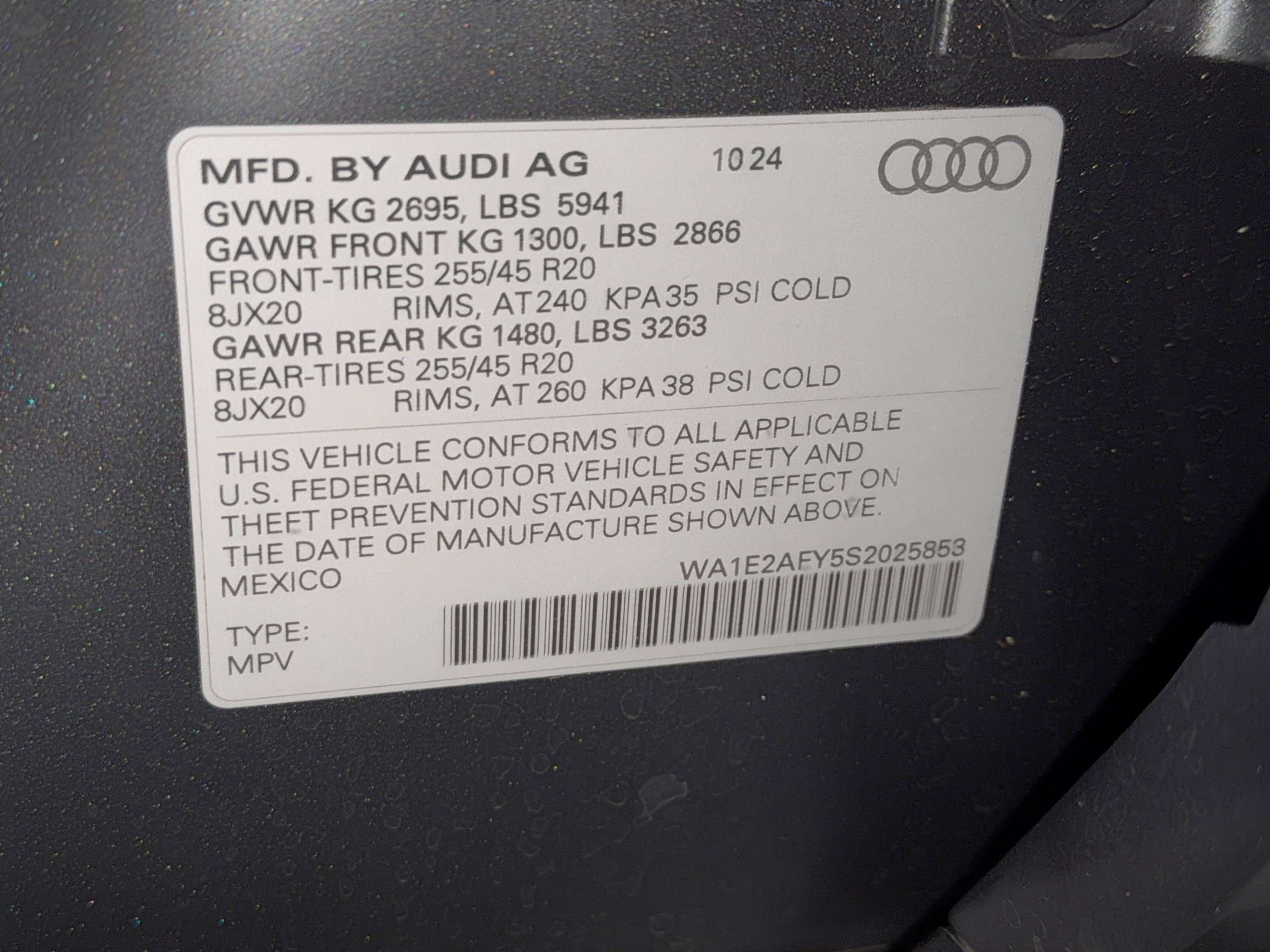 Certified 2025 Audi Q5 e Premium Plus w/ Premium Plus Package image 27