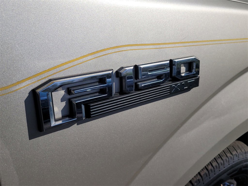 Used 2018 Ford F150 XLT w/ Equipment Group 301A Mid image 6