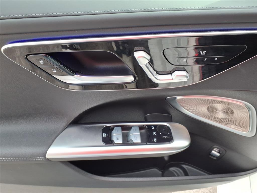 Certified 2023 Mercedes-Benz C 300 Sedan image 15