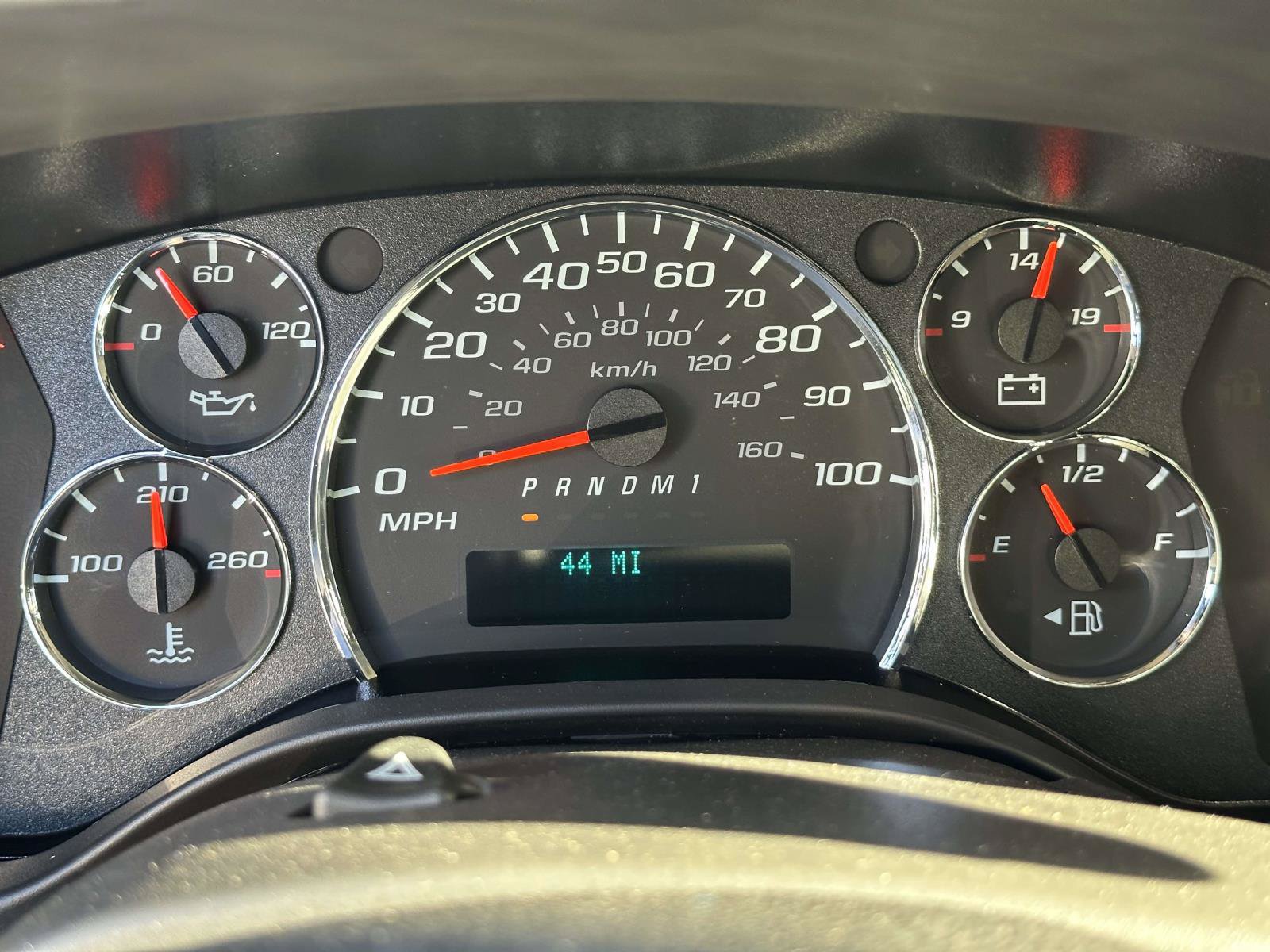 New 2025 Chevrolet Express 2500 w/ Driver Convenience Package RWD image 26