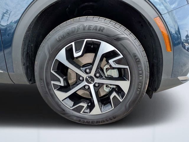 Used 2025 Kia Sportage EX w/ EX Premium Package image 10
