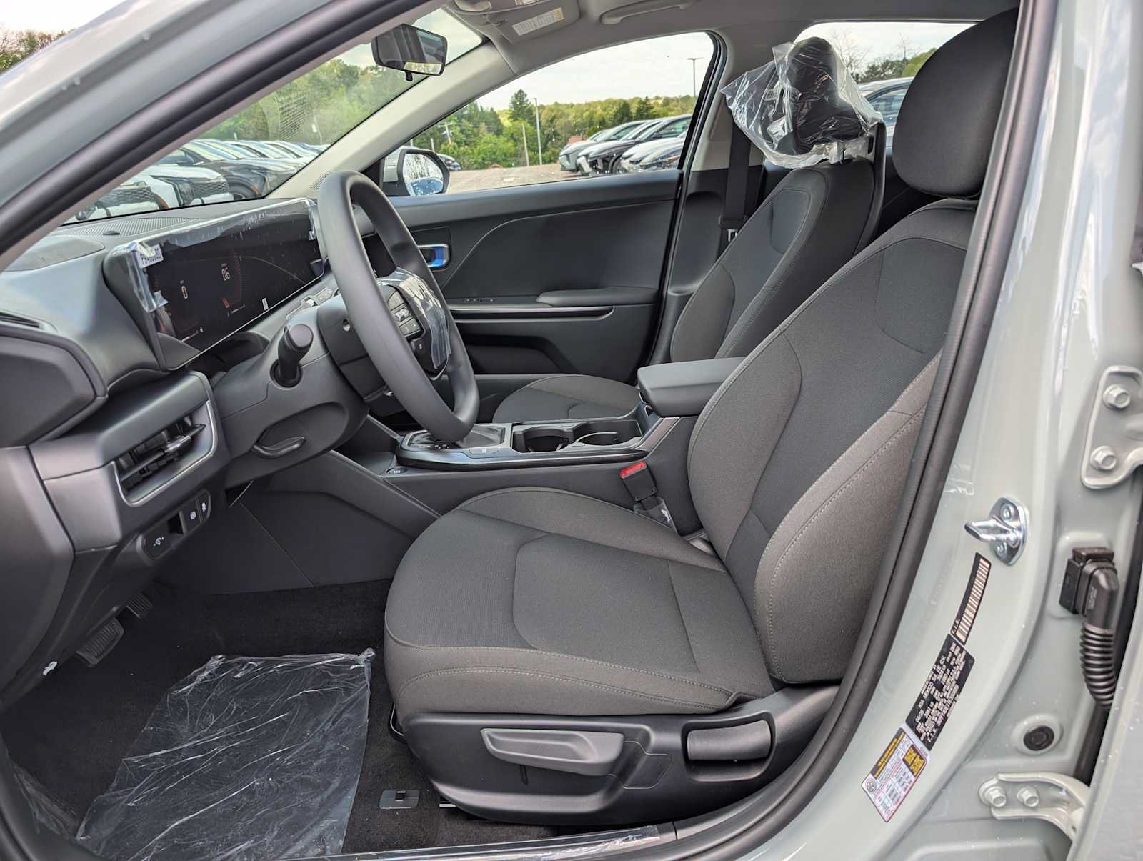 New 2026 Kia K4 FWD image 4